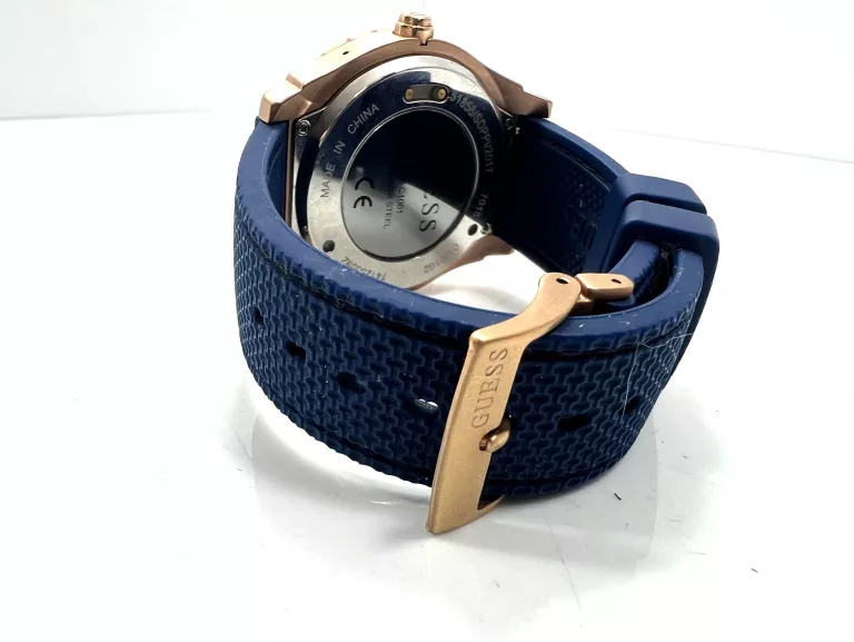 ZEGAREK SMARTWATCH MĘSKI GUESS C1001G2