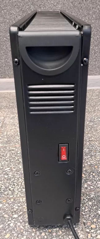 GRZEJNIK KONWEKTOROWY NOVEEN CH7100