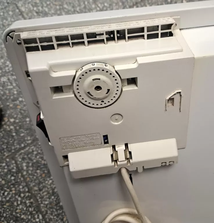 GRZEJNIK ELEKTRYCZNY THERMOR 4335 71