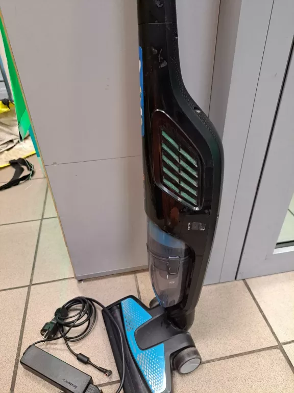 ODKURZACZ PHILIPS POWER PRO AQUA PIONOWY