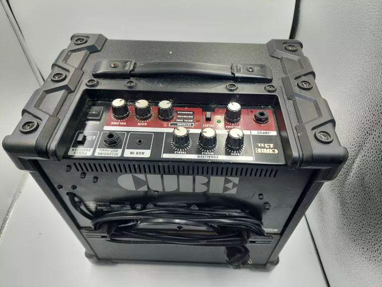 PIECYK GITAROWY ROLAND CUBE 15XL