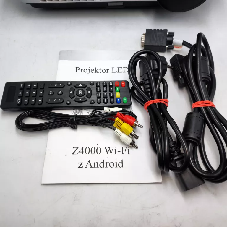 PROJEKTOR ART Z4000 PUD