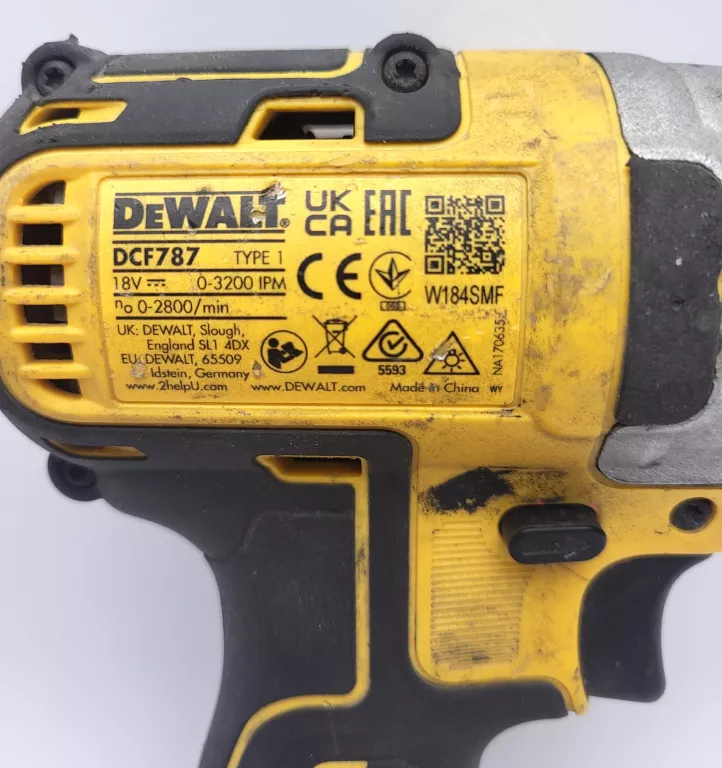 ZAKRĘTARKA UDAROWA DEWALT DCF787 (BEZ AKU)