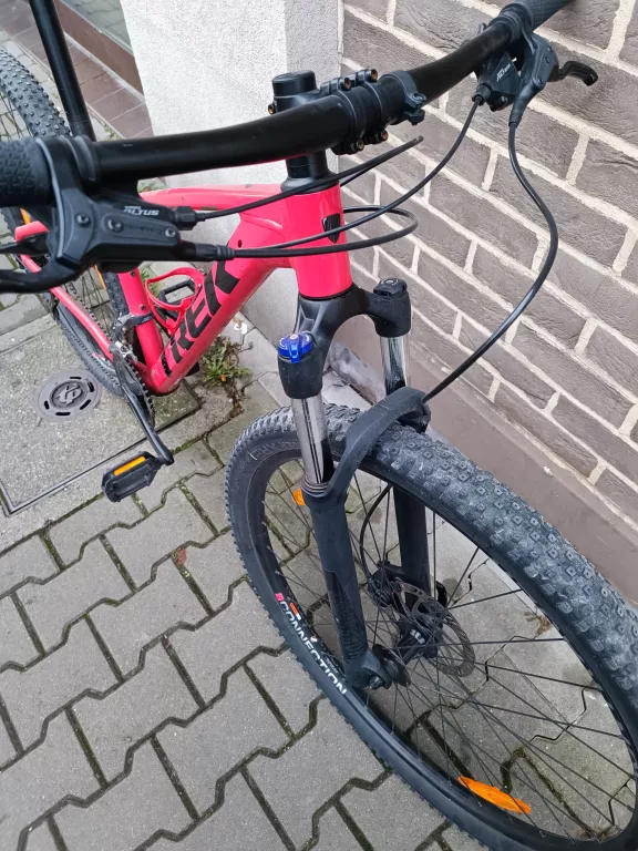 ROWER TREK MARLIN 7 ALIVIO RAMA 17.5" KOŁA 29"
