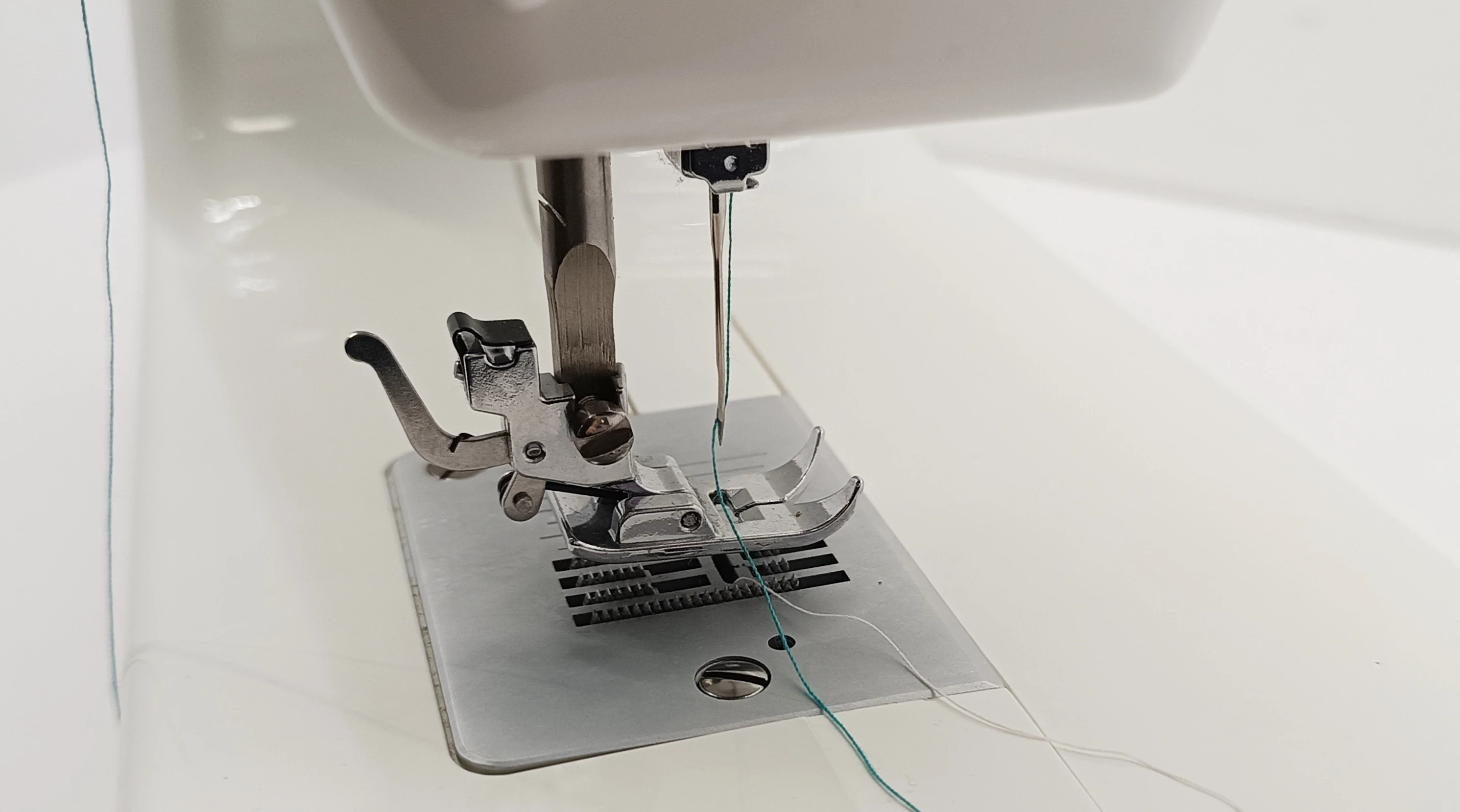 maszyna-do-szycia-tesco-ej09-z-uszkodzeniem-ean-gtin-5051898183516