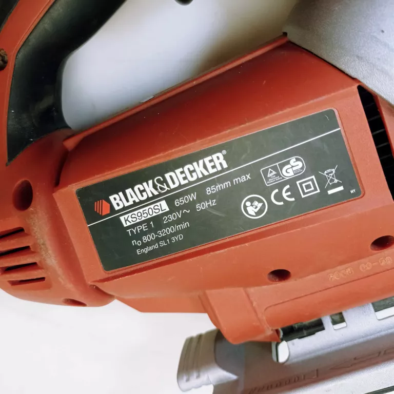 WYRZYNARKA BLACK DECKER KS950SL