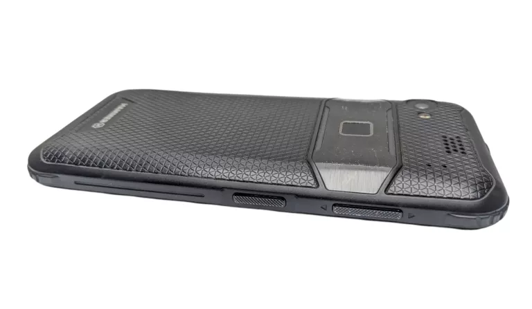 TELEFON HAMMER BLADE 3 4/64GB Z OPAKOWANIEM