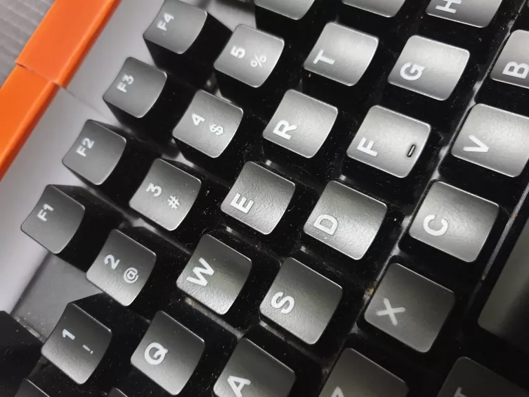 KLAWIATURA STEELSERIES APEX 5