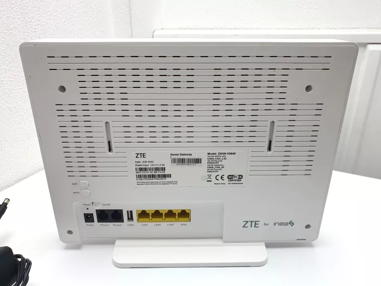 ROUTER PRZEWODOWY INEA ZXHN H3640 ZASILACZ KABEL LAN