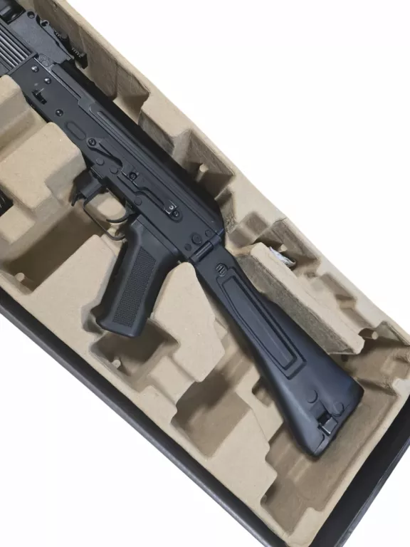 KARABINEK SZTURMOWY AEG SPECNA ARMS SA-J73 CORE