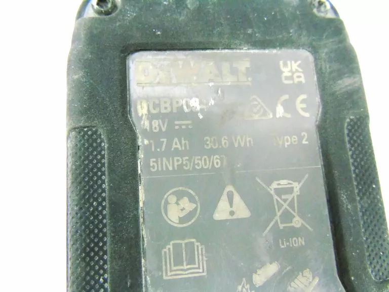 MŁOTOWIERTARKA DEWALT DCH133 + ŁAD + AKU 5AH + AKU 1,7AH