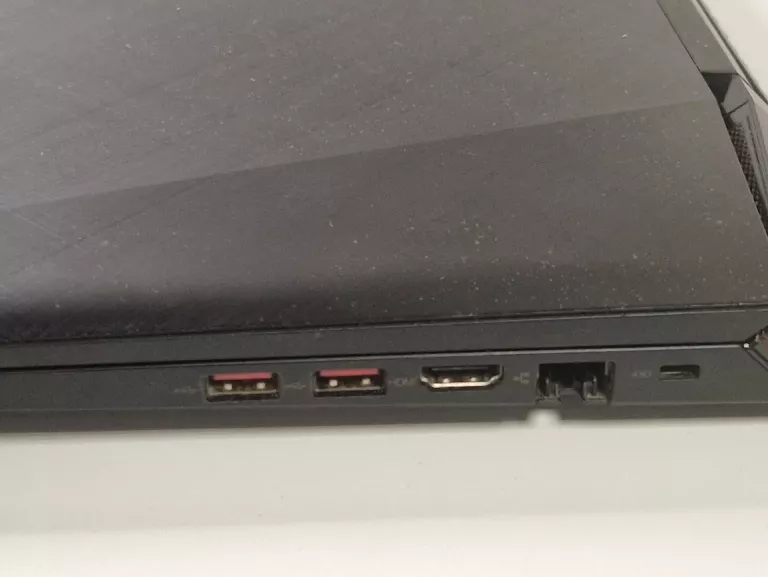 LAPTOP LENOVO Y 700V 8GB/1TB