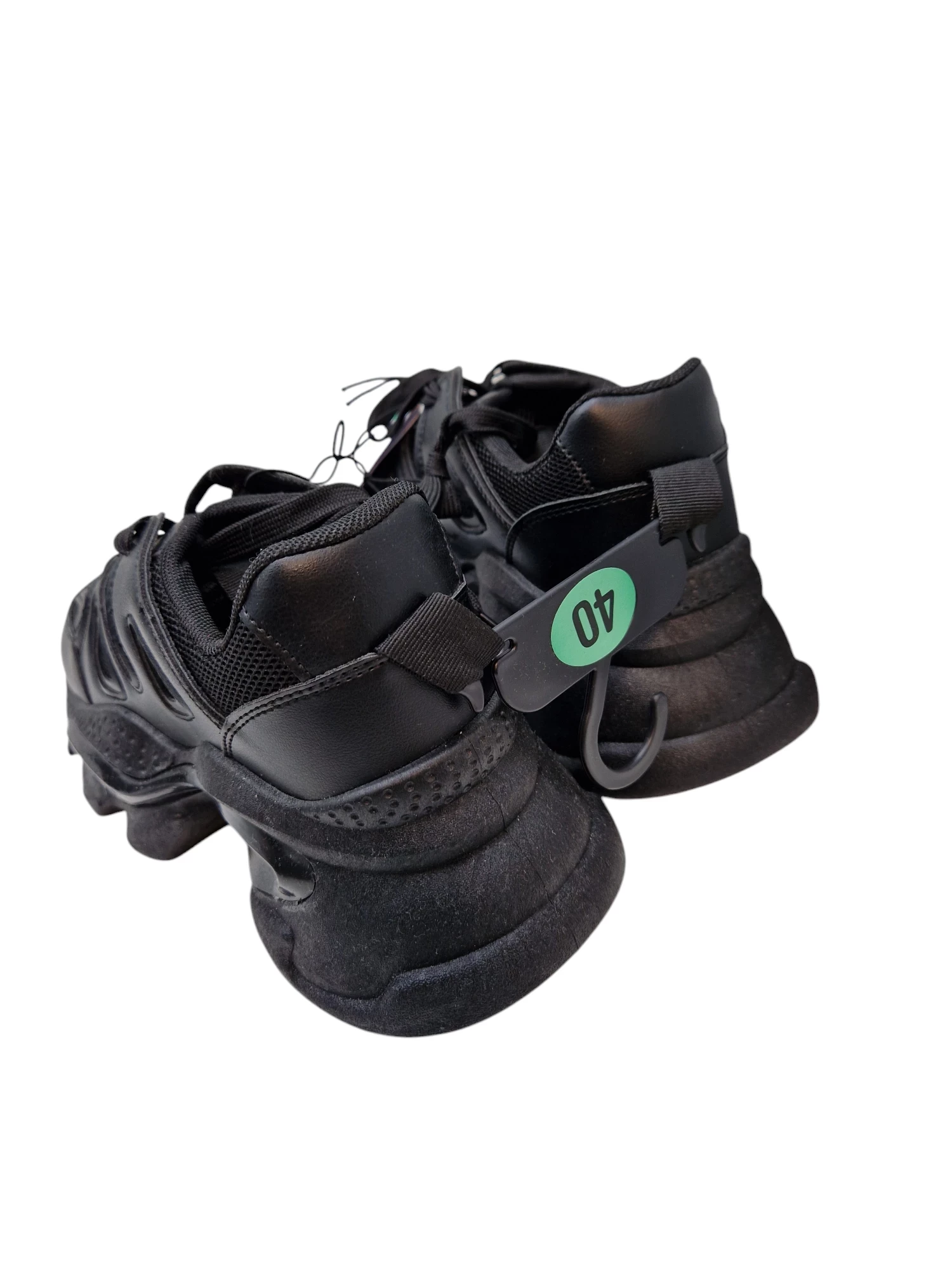 buty-sinsay-czarne-40-stan-11323-2