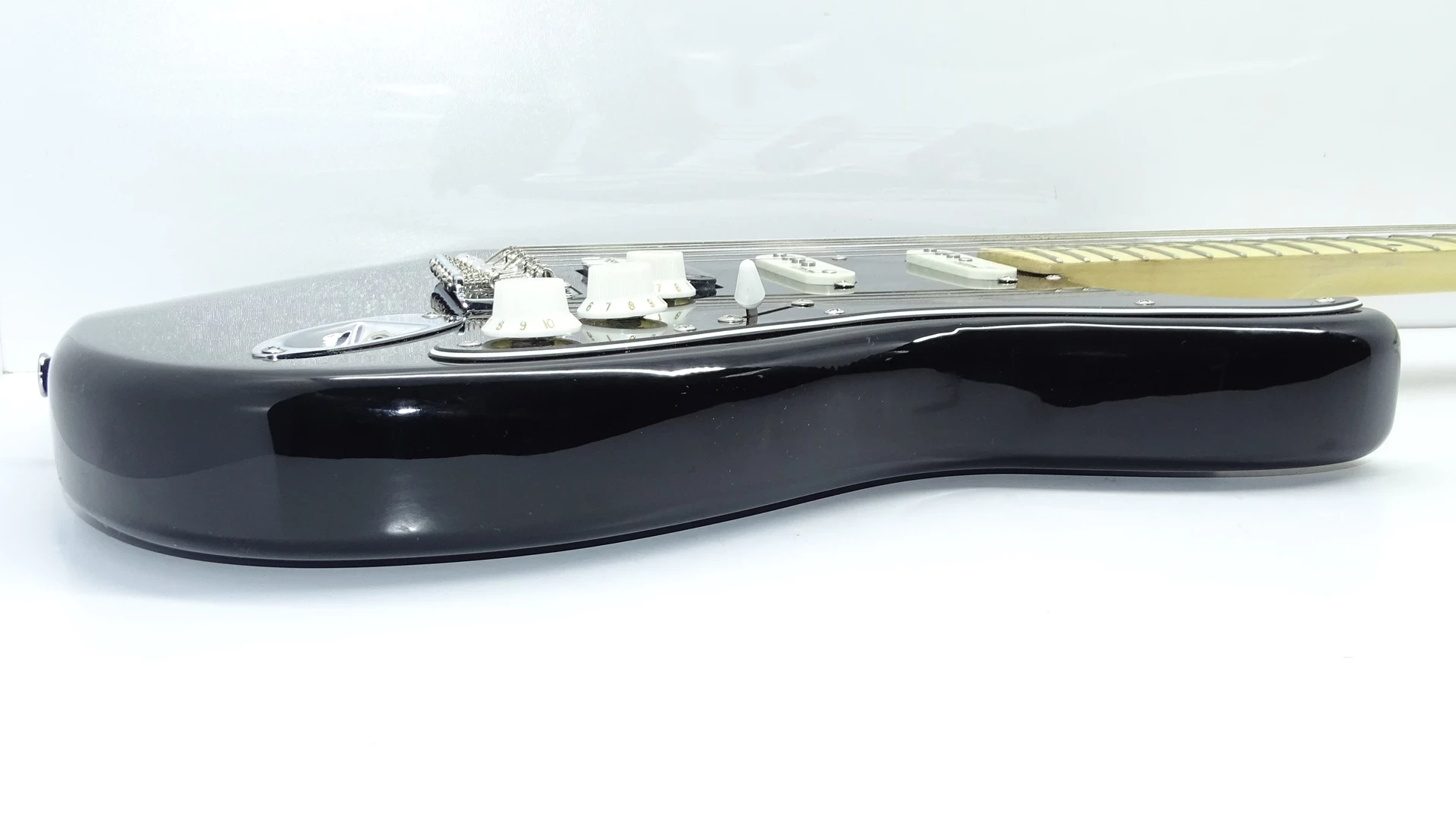 gitara-elektryczna-vintage-reissued-v6hmbb-liczba-strun-1336-1