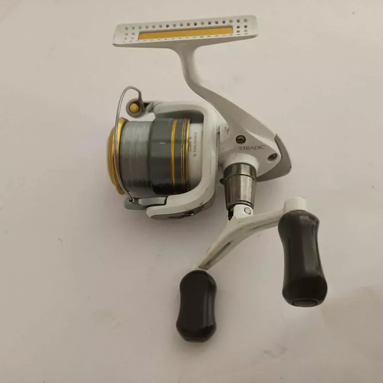 KOŁOWROTEK SHIMANO STRADIC FC 2500