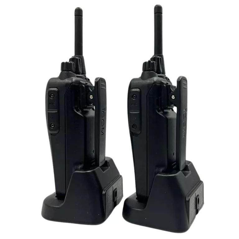ZESTAW DWÓCH KRÓTKOFALÓWEK ICOM ICOM IC-F29SR2 + PODSTAWKI + ŁADOWARKI
