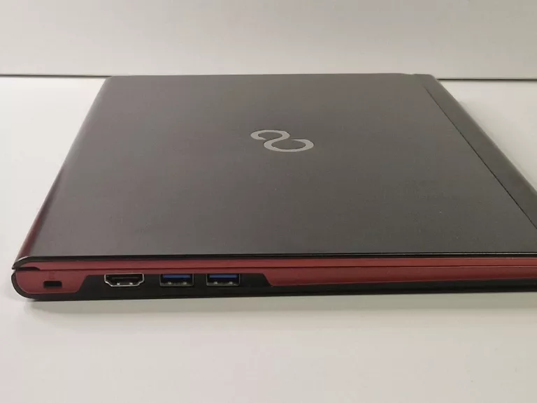 laptop-fujitsu-lifebook-u-series-u554-zasilacz-model-u554