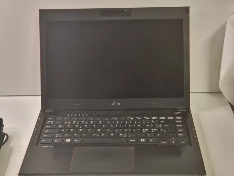 laptop-fujitsu-lifebook-u-series-u554-zasilacz-sliczna-54-sj-wroclaw