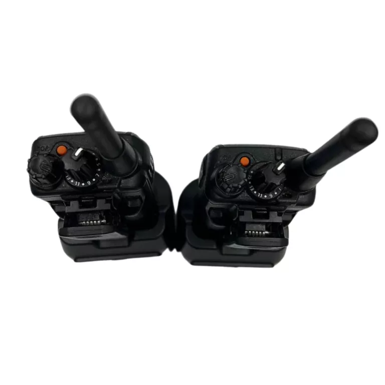 ZESTAW DWÓCH KRÓTKOFALÓWEK ICOM ICOM IC-F29SR2 + PODSTAWKI + ŁADOWARKI