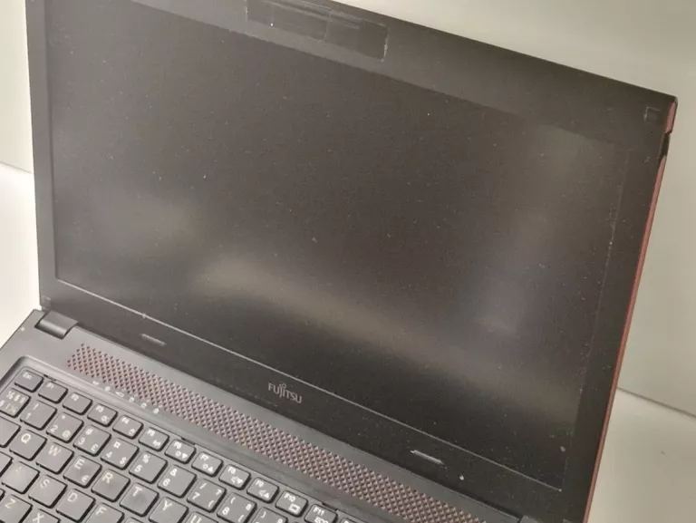 laptop-fujitsu-lifebook-u-series-u554-zasilacz-pojemnosc-dysku-512
