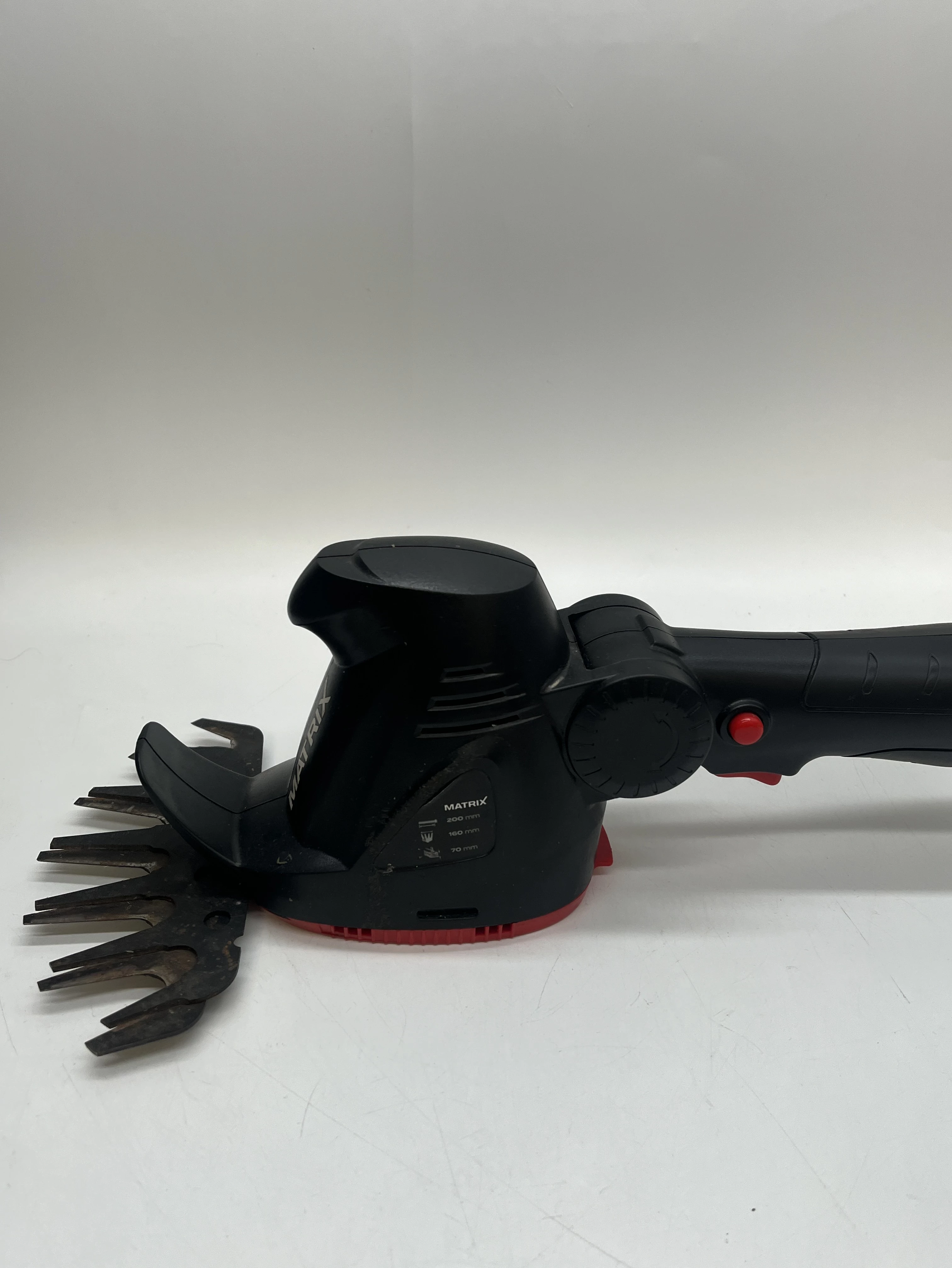 narzedzia-ogrodowe-matrix-ean-gtin-4250116811823