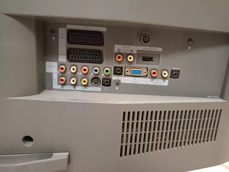 TELEWIZOR SAMSUNG LE32R32B 32CALE