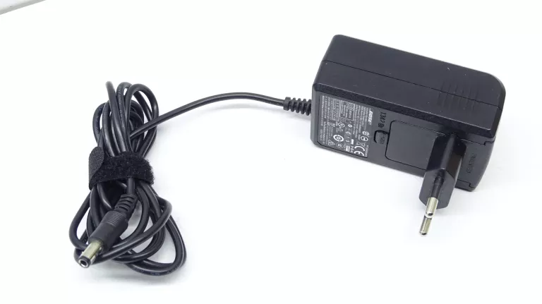 GŁOŚNIK WI-FI BOSE SOUNDTOUCH PORTABLE MODEL 412540