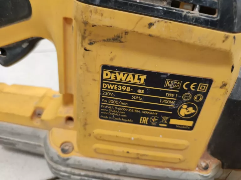 PIŁA SZABLASTA DO PUSTAKÓW ALIGATOR DEWALT DWE 398