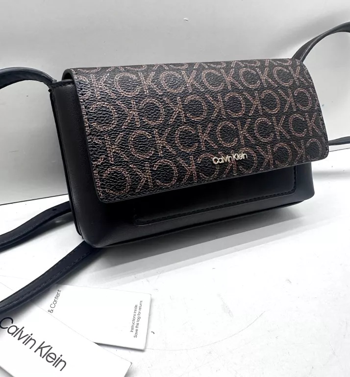 TOREBKA CALVIN KLEIN MUST MINI BAG