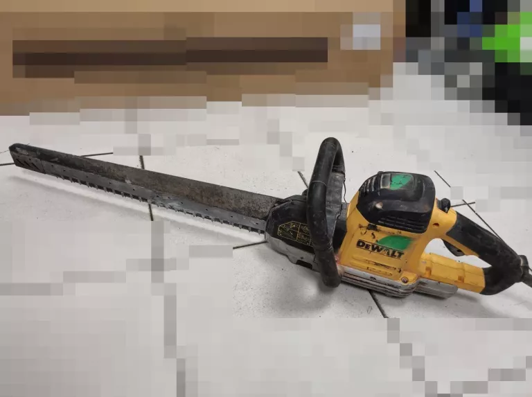 PIŁA SZABLASTA DO PUSTAKÓW ALIGATOR DEWALT DWE 398