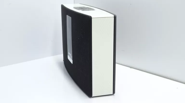 GŁOŚNIK WI-FI BOSE SOUNDTOUCH PORTABLE MODEL 412540