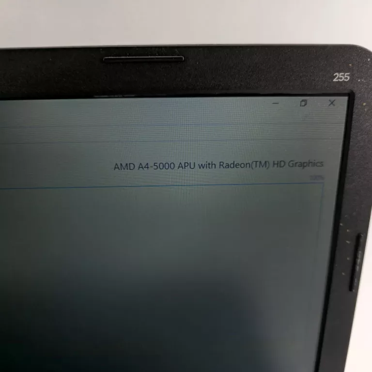 LAPTOP HP 255 G3 15,6 " AMD A4 4 GB / 500 GB HDD