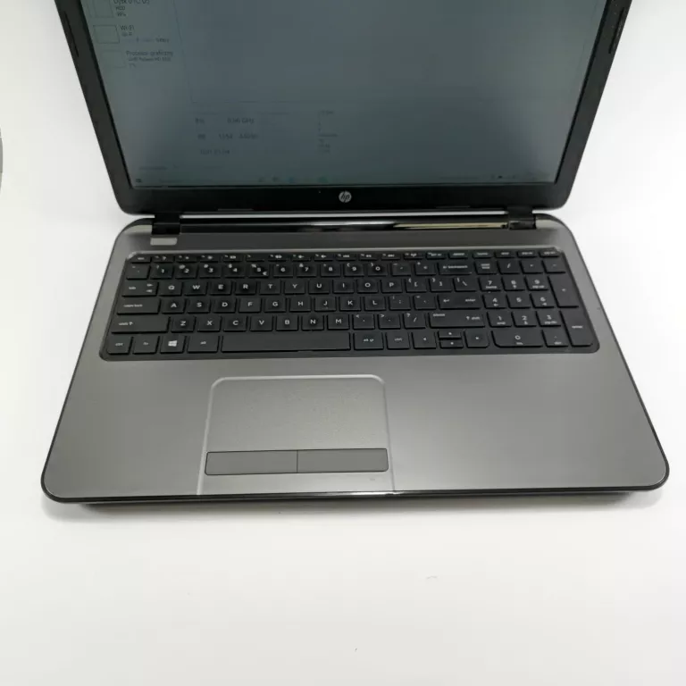 LAPTOP HP 255 G3 15,6 " AMD A4 4 GB / 500 GB HDD