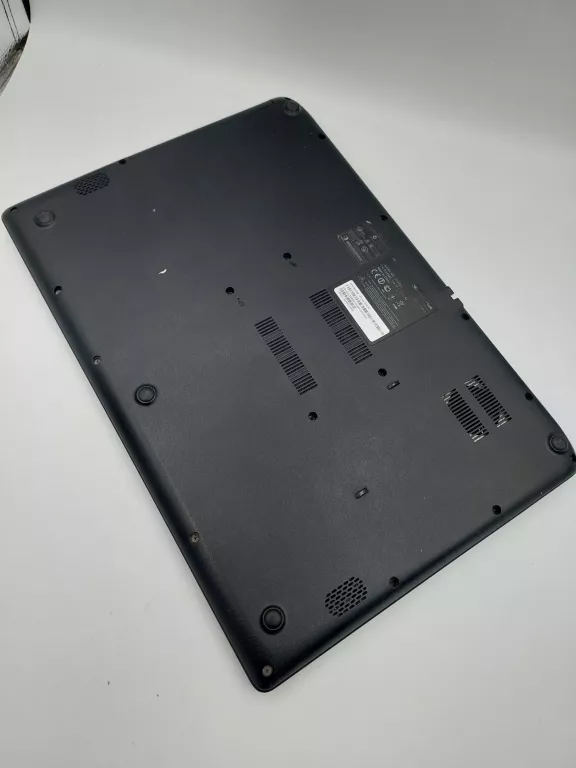 LAPTOP PACKARD BELL Z5WGM 4GB/500GB
