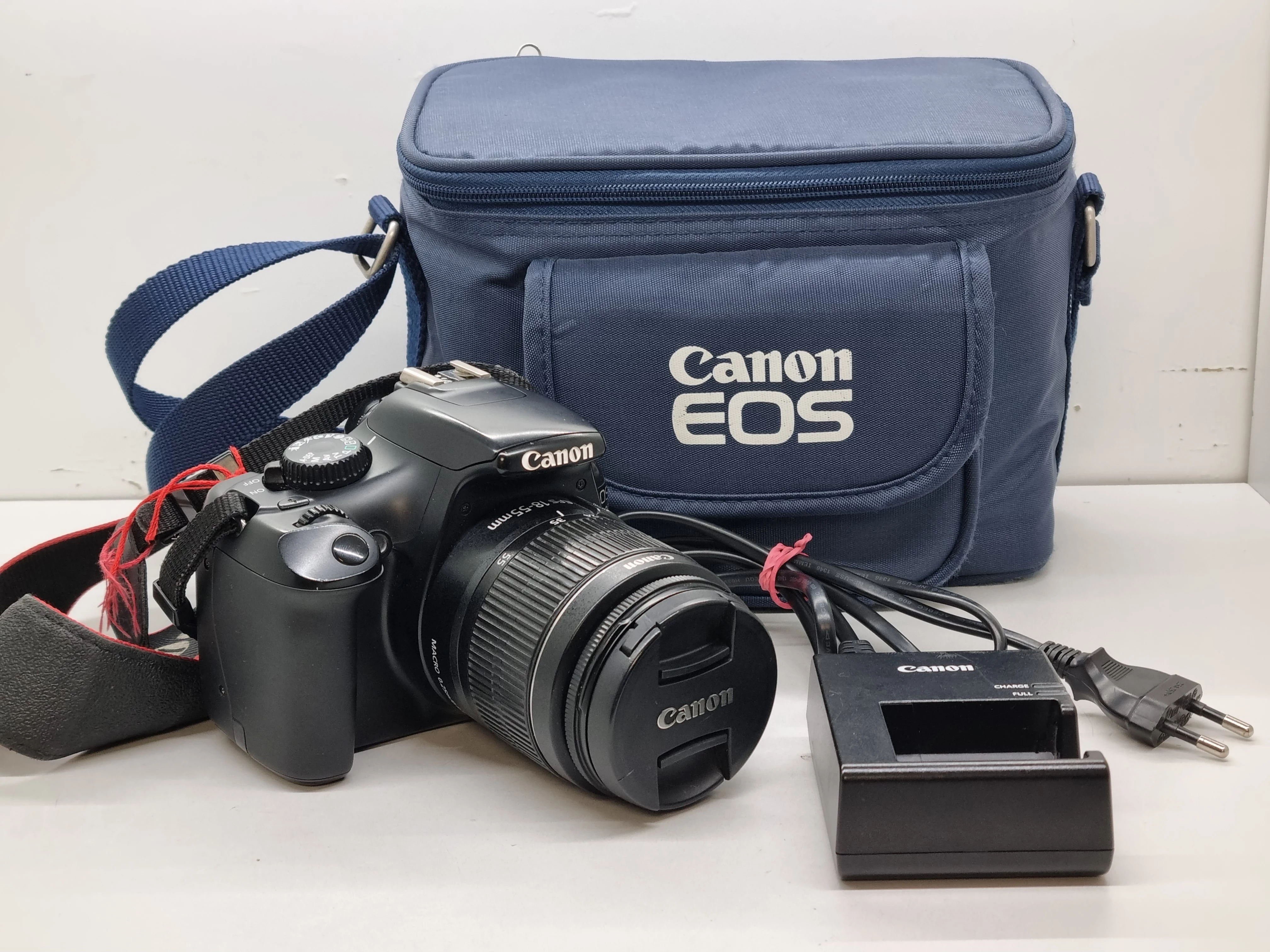 zadbana-lustrzanka-canon-eos-1100d-obiektyw-canon-efs-18-55mm-sobieskiego-14-jelenia-gora-sj