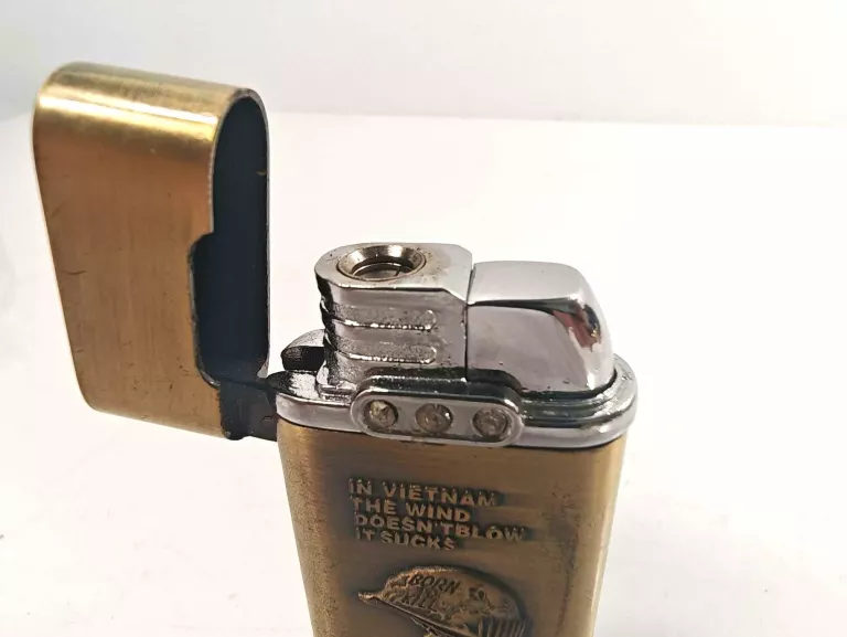 ZAPALNICZKA METALOWA NA GAZ