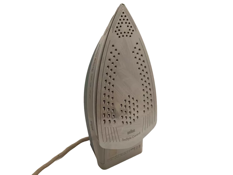 zelazko-braun-ts755ea-2400-w-moc-240000