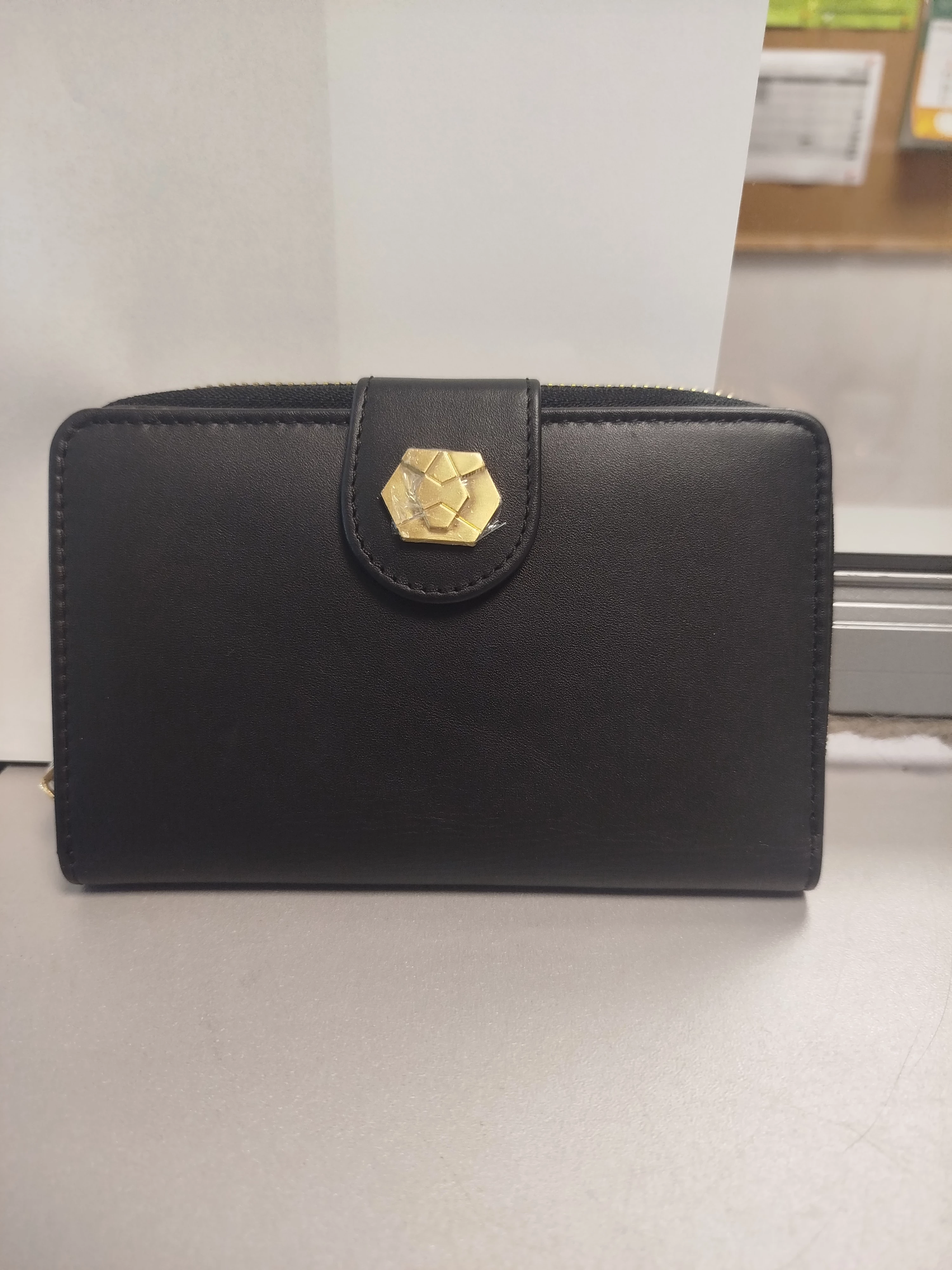 porfel-damski-akardo-czarny-wroclawska-80-legnica