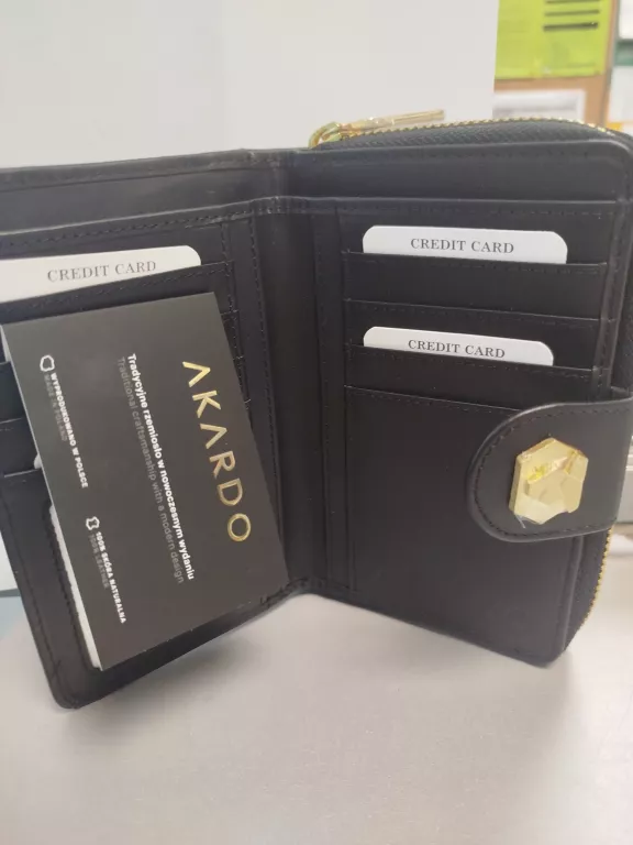 porfel-damski-akardo-czarny-ean-gtin-8719874975919