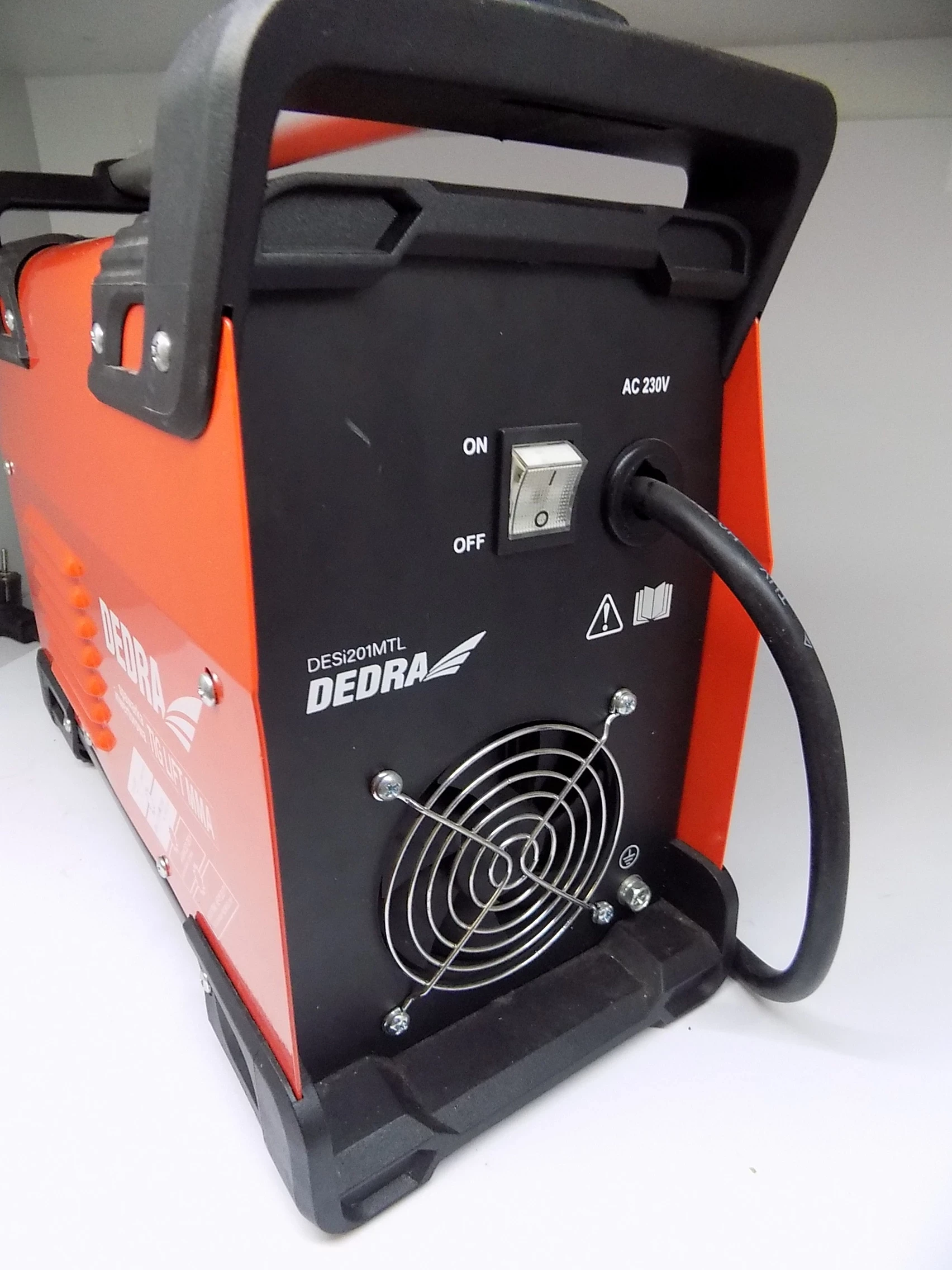 spawarka-inwertorowa-mma-200a-dedra-desi201mtl-stan-11323-2