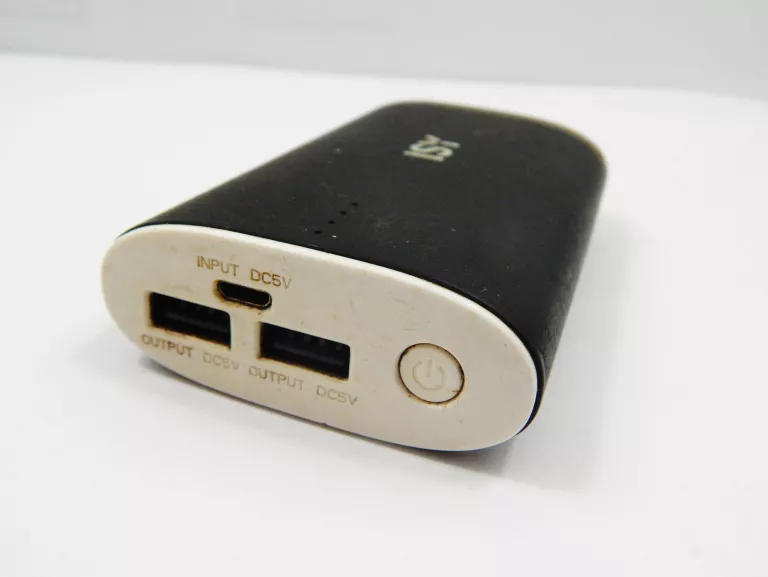 POWER BANK ISY 7800 MAH