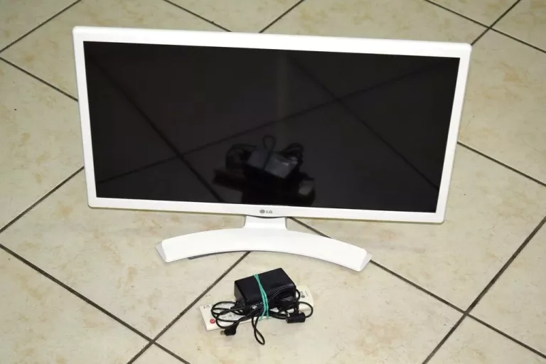 TELEWIZOR LED LG 24 CALE PILOT ŁADNY STAN OKAZJA