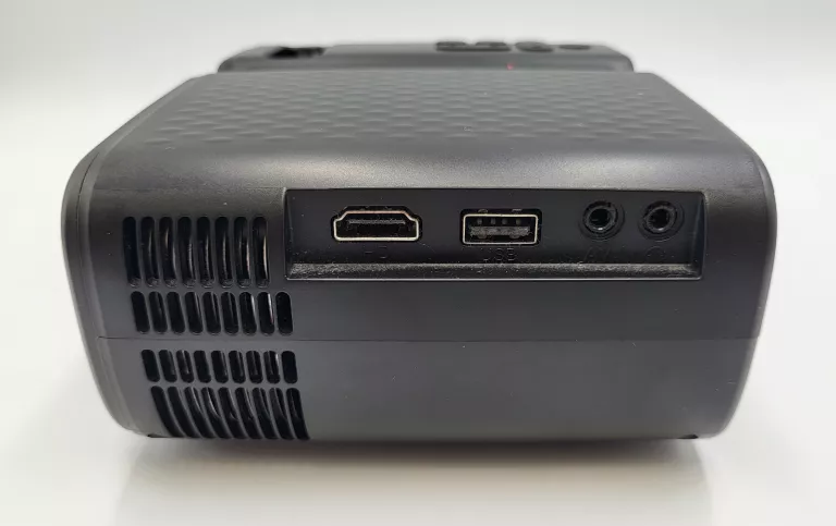 PROJEKTOR CYFROWY 1080P WIFI 9000-10000 LUMENÓW 200-250ANSI