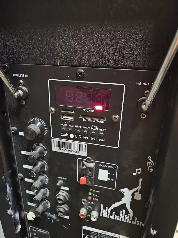 GŁOŚNIK MANTA SPK5003 NIE DZIAŁA PODŚWIETLANIA OPIS