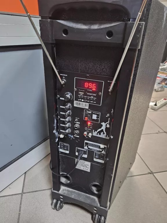 GŁOŚNIK MANTA SPK5003 NIE DZIAŁA PODŚWIETLANIA OPIS