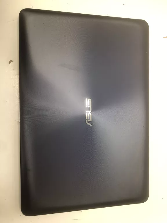 LAPTOP ASUS R558U I5 8GB RAM 500GB GEFORCE 980MX