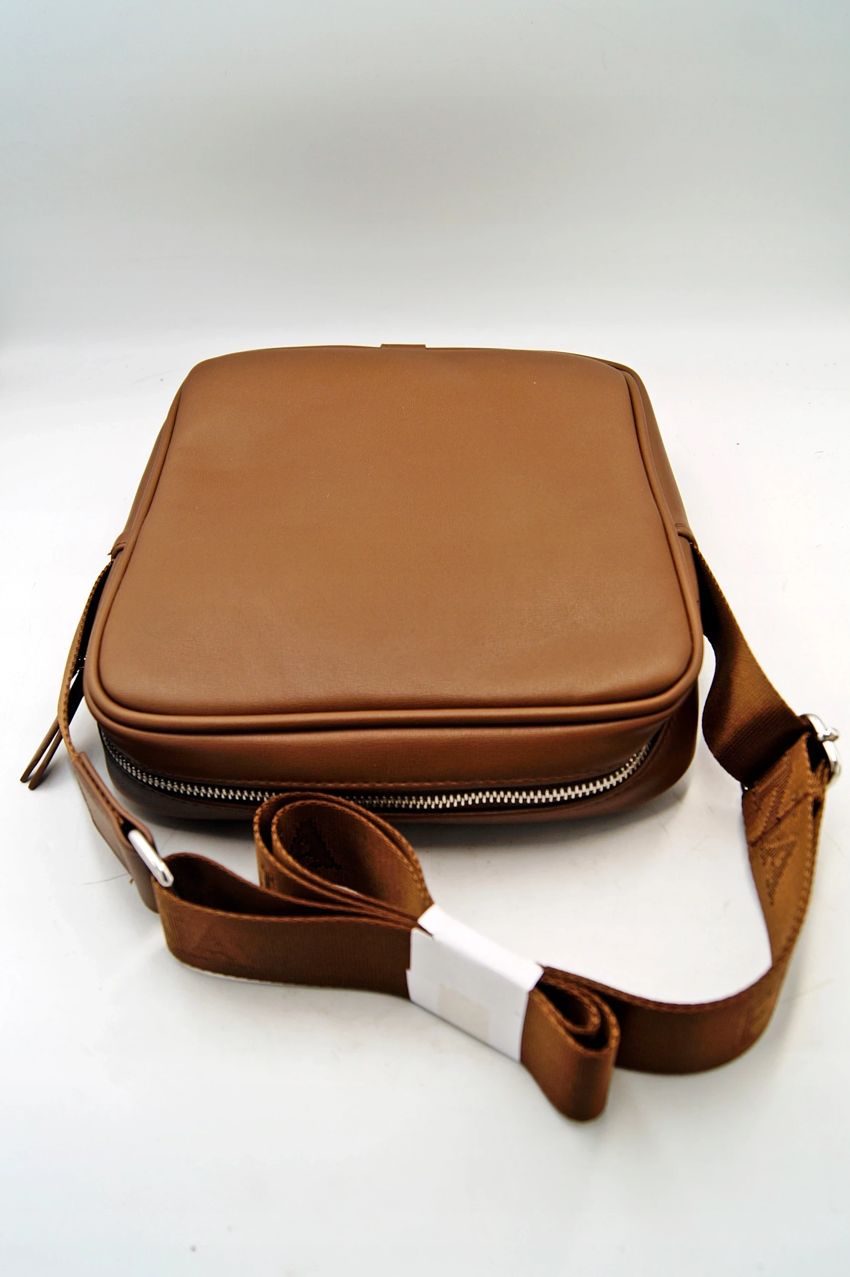 festina-klasyczna-torba-na-ramie-kolor-camelowy-ean-gtin-5420056171519