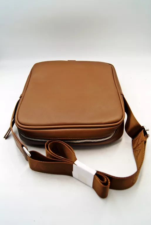 festina-klasyczna-torba-na-ramie-kolor-camelowy-ean-gtin-5420056171519