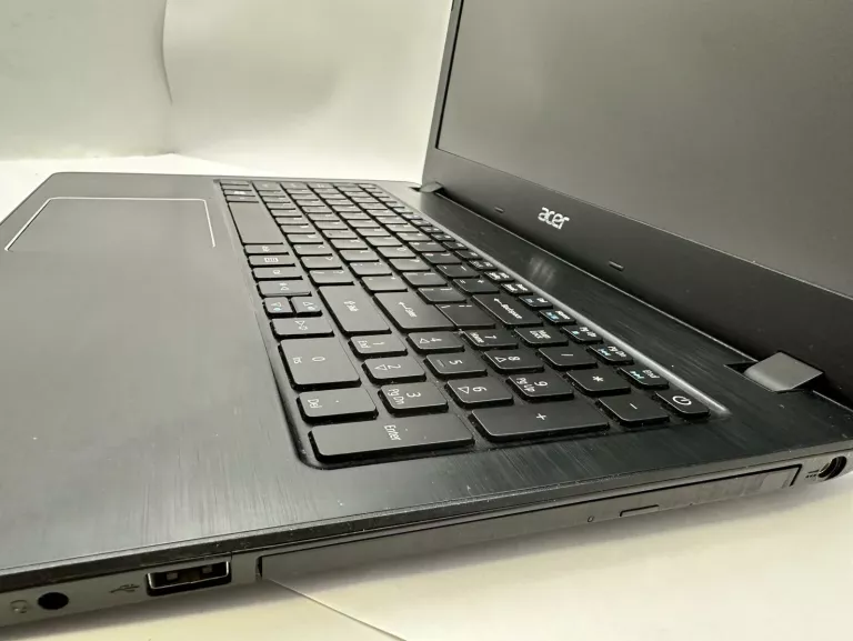 LAPTOP ACER F5-573G INTEL I5-7200U 4GB/1000GB WI10 ZASILACZ
