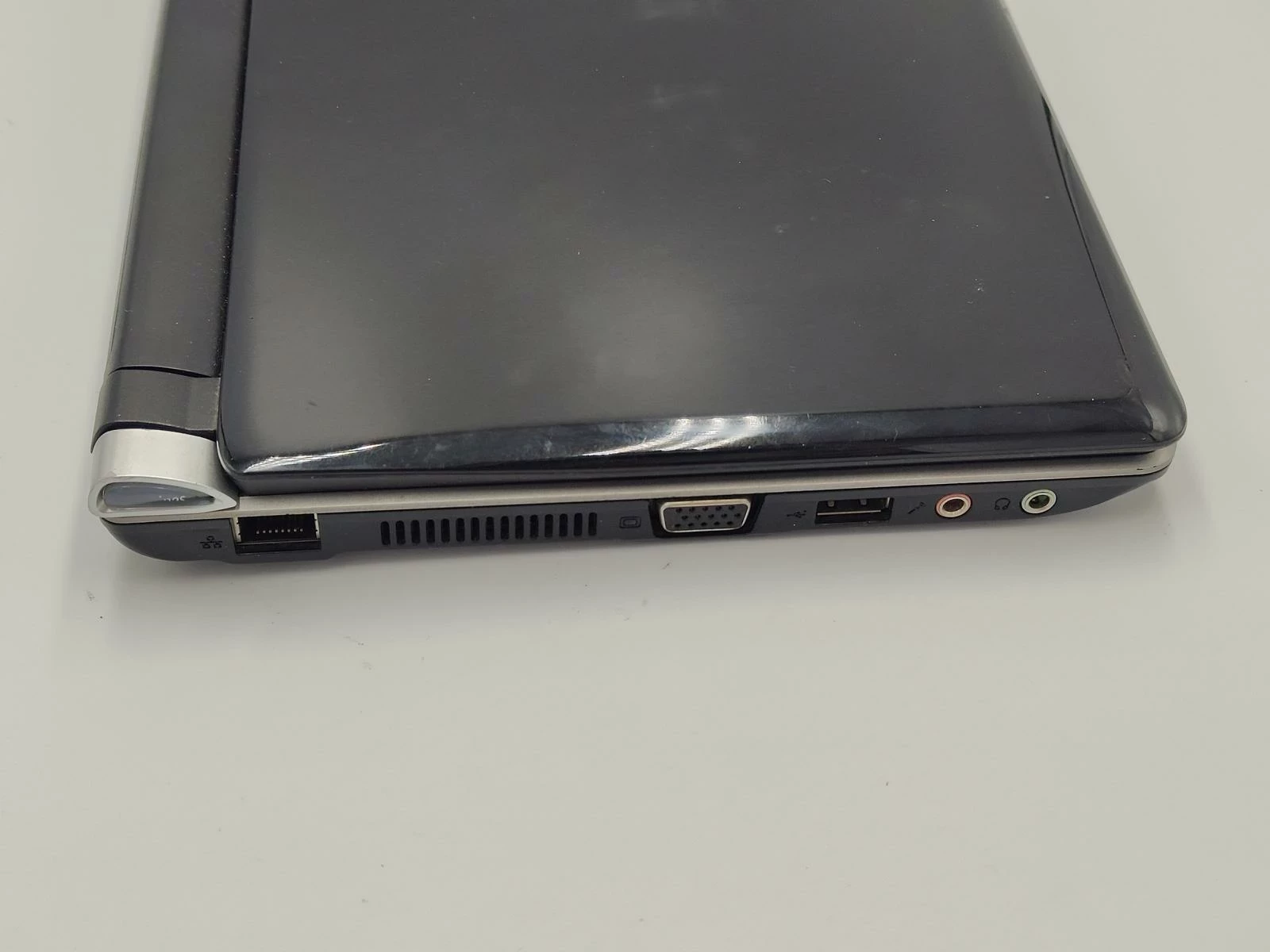 laptop-emachines-em250-kav60-101-intel-atom-n270-1-gb-ram-dysk-160-gb-rodzaj-karty-graficznej-1234-1